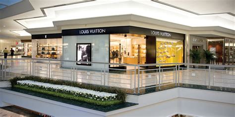 louis vuitton palm desert|louis vuitton gardens mall.